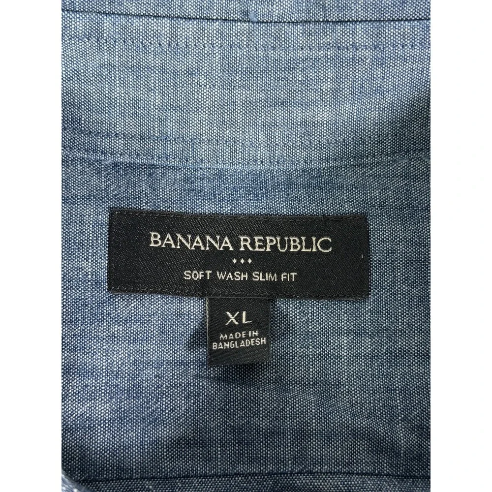 Banana Republic Men's XL Soft Wash Slim Fit Chambray Button Up Shirt 100% Cotton